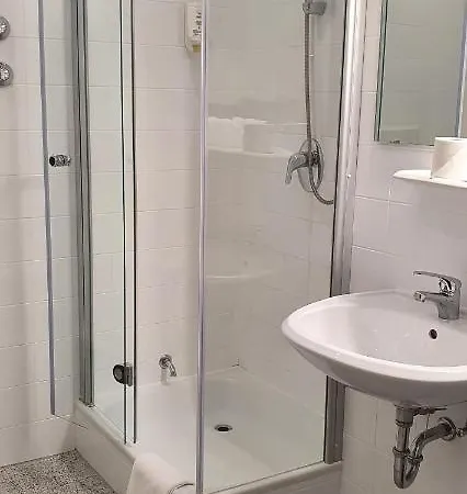 Hotel Europarkhotel International 4*