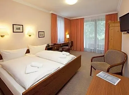 Hotel Europarkhotel International 4*
