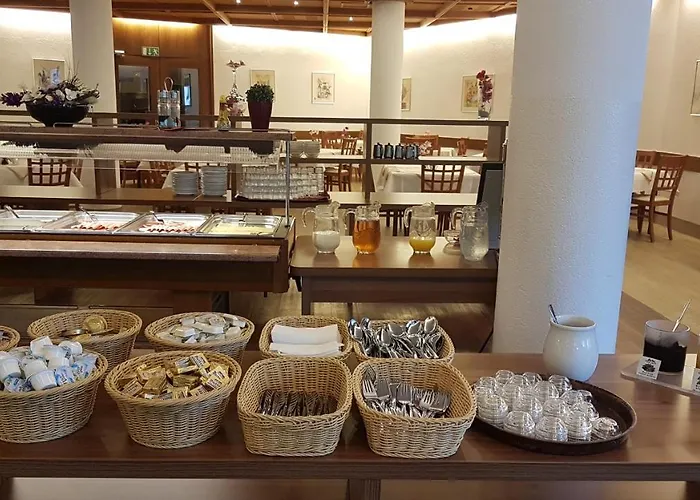 Europarkhotel International מלון 4*